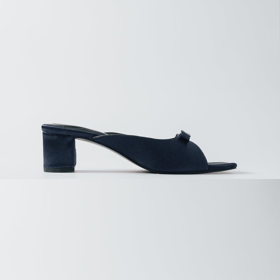 Image of Lucy - Satin blue