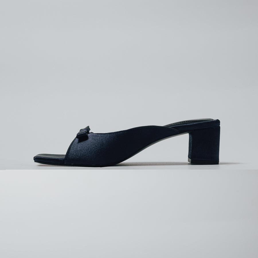 Image of Lucy - Satin blue