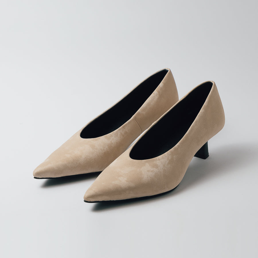 Image of Veloura- Off White